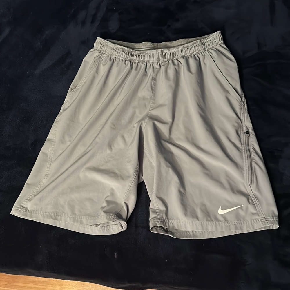 Grey Nike shorts